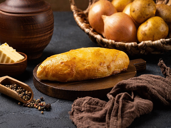 Пирожок с картошкой 