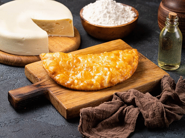 Чебурек с сыром
